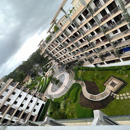 Near Johnhay Minesview Fast Wi-Fi Netflix Balcony Apartment Baguio City Bagian luar foto