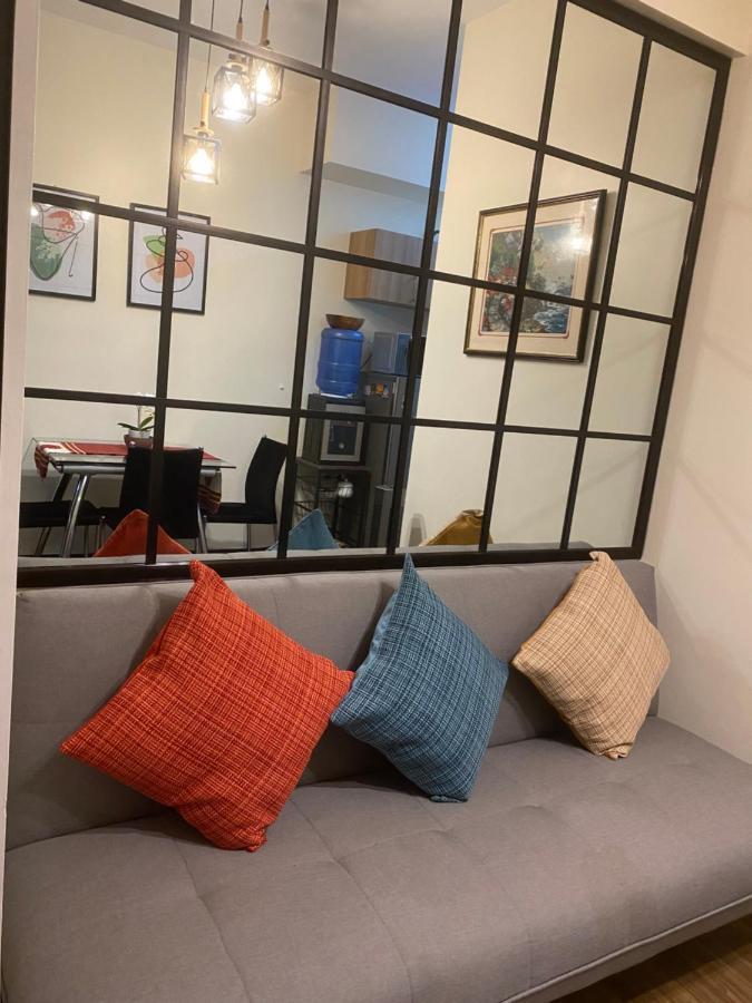 Near Johnhay Minesview Fast Wi-Fi Netflix Balcony Apartment Baguio City Bagian luar foto