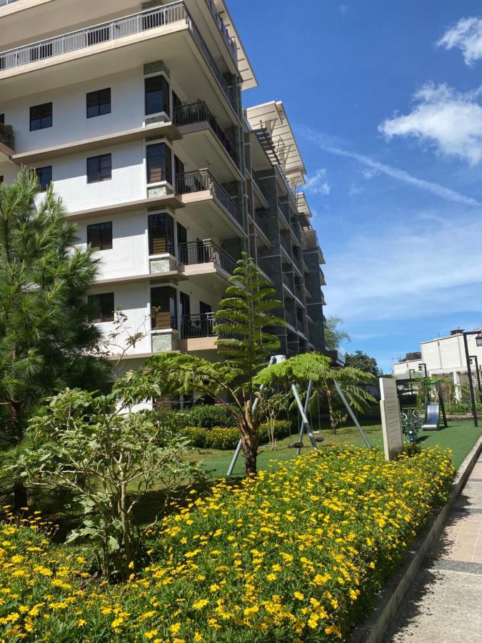 Near Johnhay Minesview Fast Wi-Fi Netflix Balcony Apartment Baguio City Bagian luar foto
