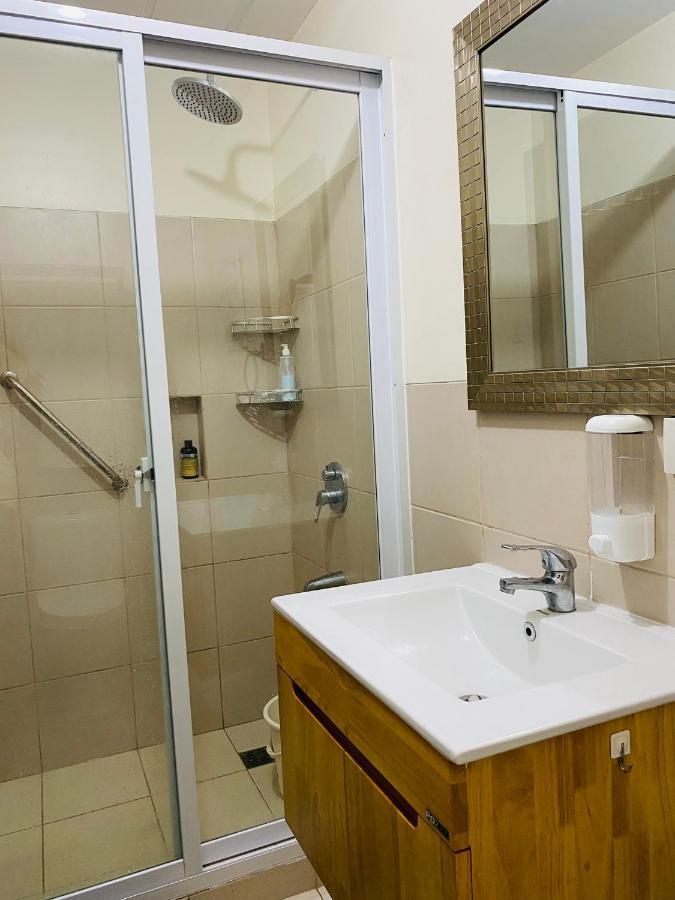 Near Johnhay Minesview Fast Wi-Fi Netflix Balcony Apartment Baguio City Bagian luar foto