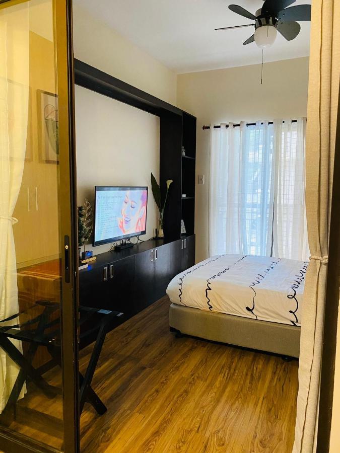 Near Johnhay Minesview Fast Wi-Fi Netflix Balcony Apartment Baguio City Bagian luar foto