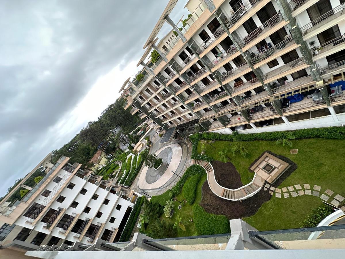 Near Johnhay Minesview Fast Wi-Fi Netflix Balcony Apartment Baguio City Bagian luar foto